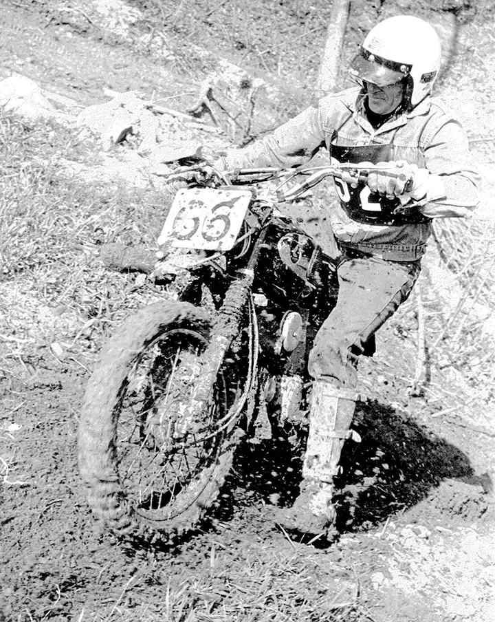 CLASSIC MOTOCROSS IRON: 1971 LEADING LINK DKW 125 - Motocross